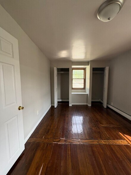 Building Photo - 93 Wharton Pl