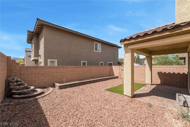 Building Photo - 155 Volti Subito Way