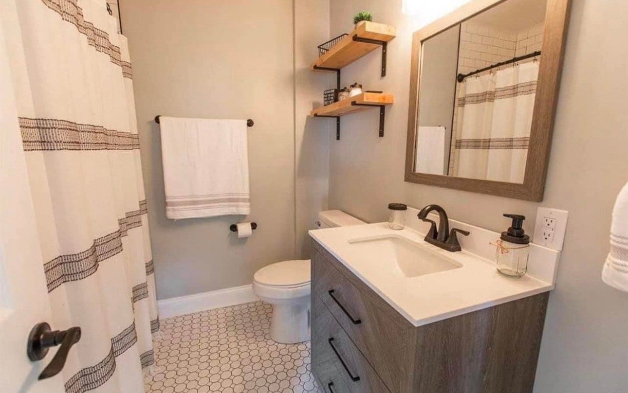 Building Photo - 803 Mansfield Ave