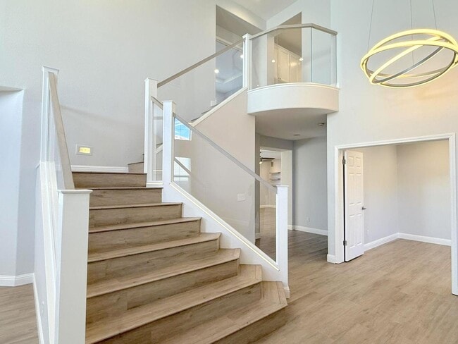 Building Photo - Beautifully Remodeled Modern Home In Wests...