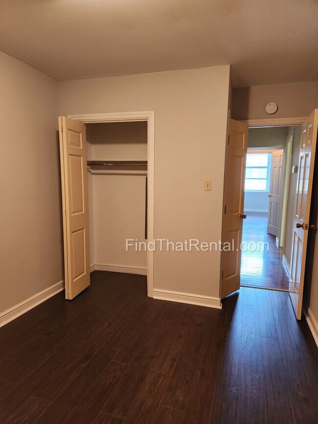 Building Photo - 34 S Hanover St