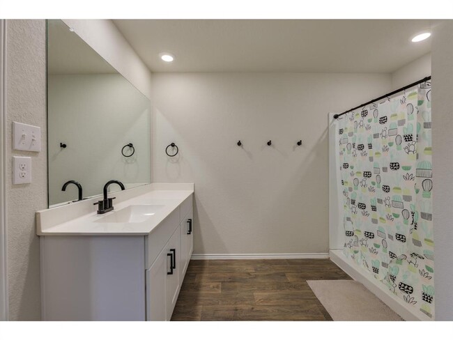 Building Photo - 5908 Xene Dr