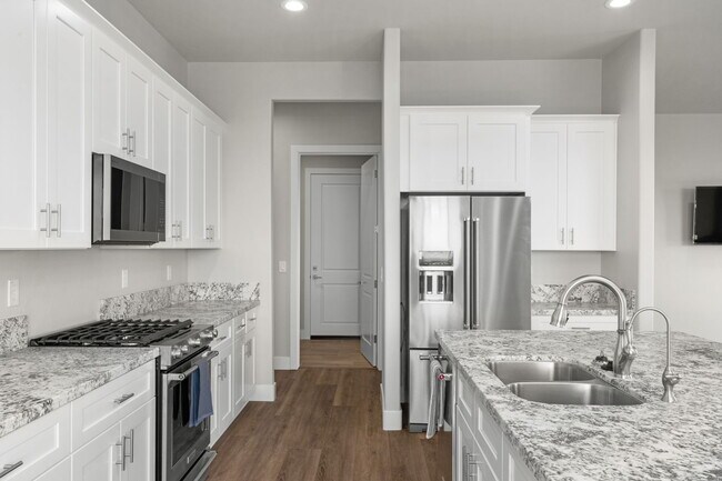 Building Photo - 15690 E Orch Vw Rd