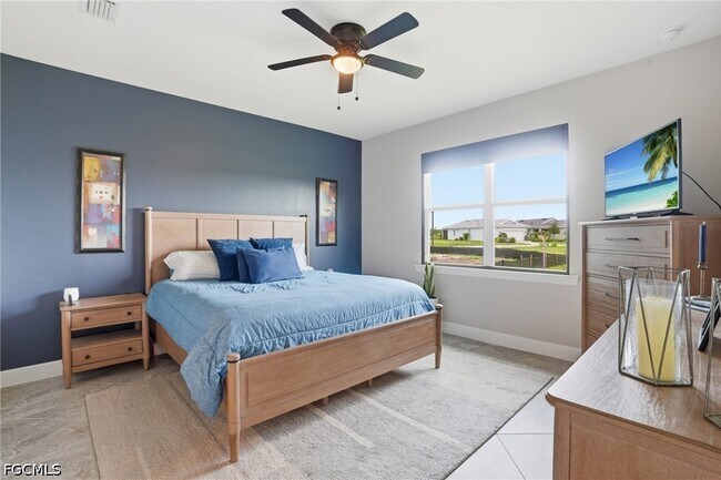 Building Photo - 7427 Blue Salvia Dr