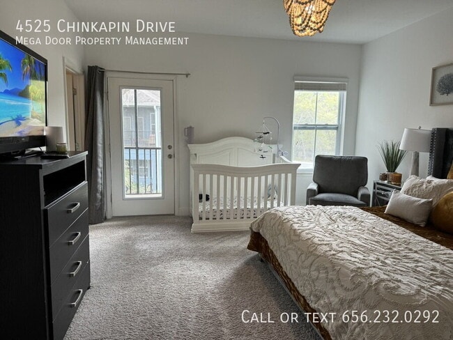 Building Photo - 4525 Chinkapin Dr