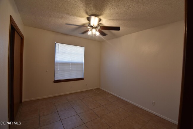 Building Photo - 11724 Lorri Dr