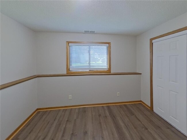 Building Photo - 13078 Glenhurst Ave