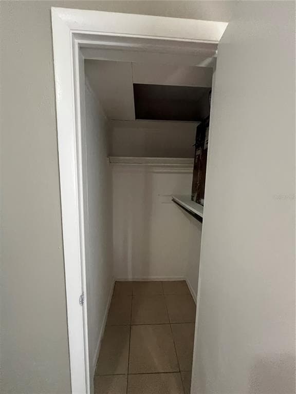 Building Photo - 800 N Hastings St