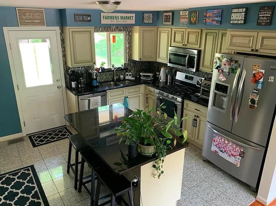 lots of storage in the kitchen - 10933 Big Bend Rd