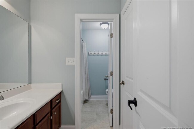Building Photo - 138 Valley Pines Cir