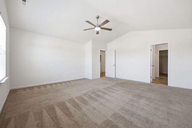 Building Photo - 448 Botanical Ct