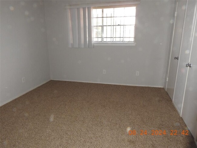 Building Photo - 6305 Westward St