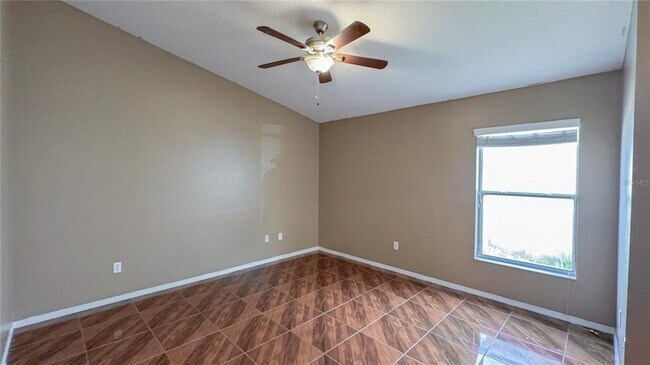 Building Photo - 2313 Ole Hickory Dr