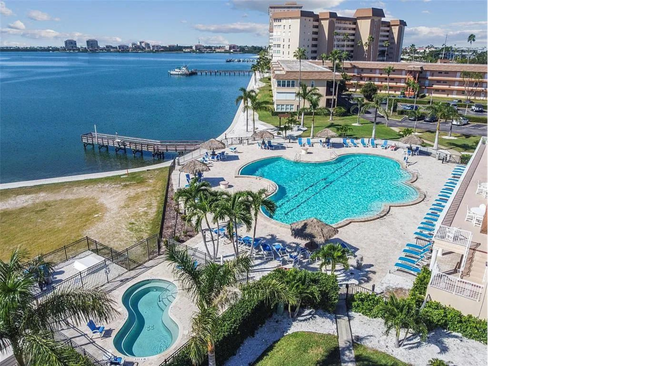 Building Photo - Beautiful 2-Bedroom Condo in a 55+ Communi...