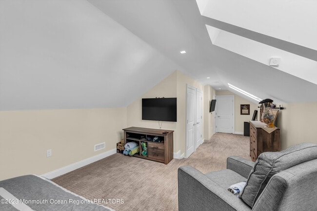 Building Photo - 502 Brighton Ave