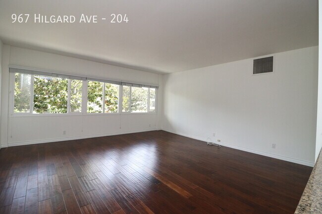 Building Photo - 967 Hilgard Ave