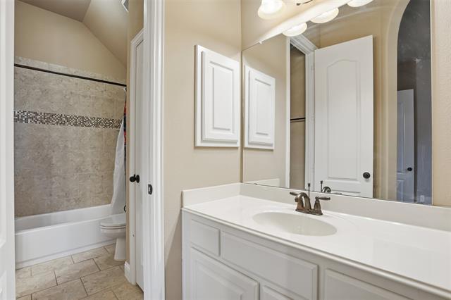 Building Photo - 9801 Broiles Ln