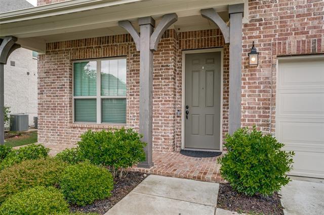Building Photo - 3001 Renmuir Dr