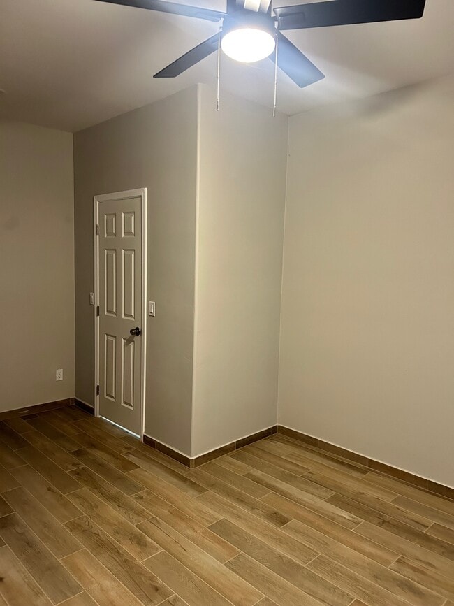 Building Photo - 382 W Quarry St