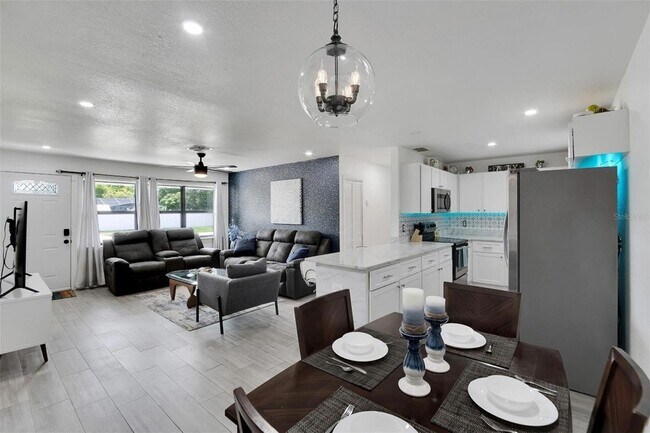 Building Photo - 4731 W Montgomery Ave