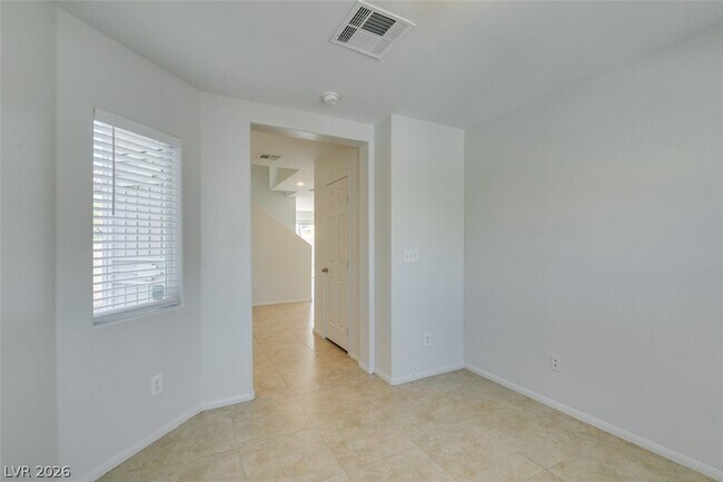 Building Photo - 868 Blue Rosalie Pl