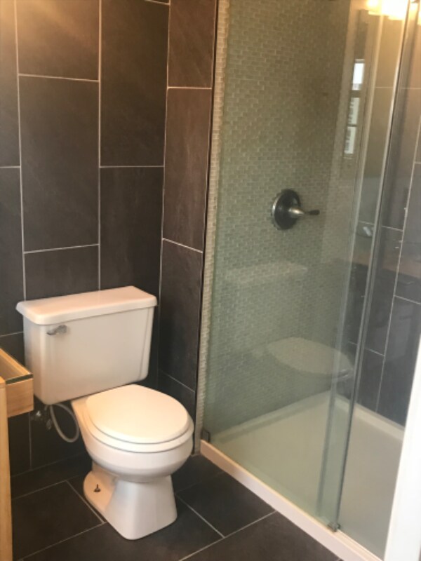 Building Photo - 1620 E Broad St