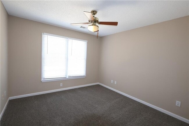 Building Photo - 6395 Seymour Ct NW