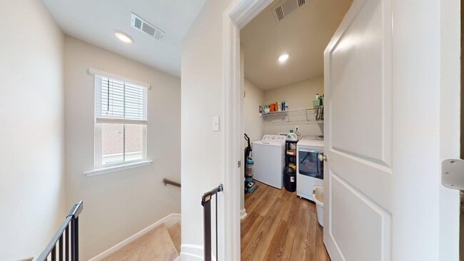 Building Photo - Towne Lakes Subdivision - Opelika