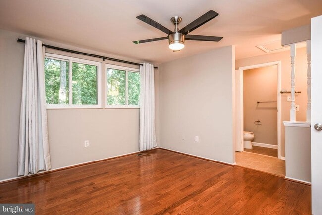 Building Photo - 10231 Millstream Dr