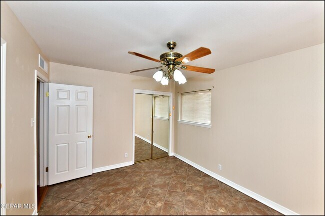 Building Photo - 7830 Basswood Ave