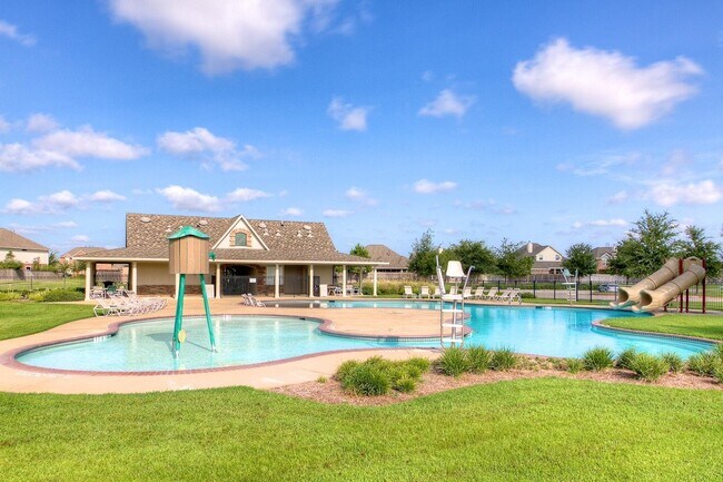 Building Photo - 11518 Columbia Pines Ln