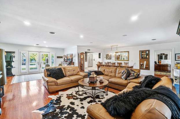 Building Photo - 2700 Spanish River Rd