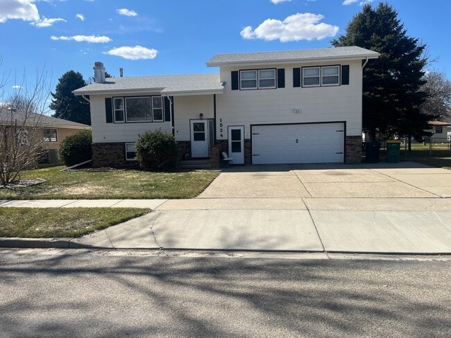 Building Photo - 1524 Richmond Dr