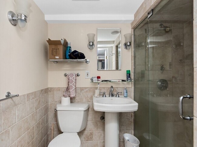 Building Photo - 247 Bunker Hill St