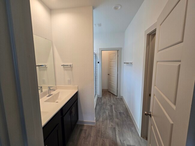 Building Photo - 12525 Abbey House Ct