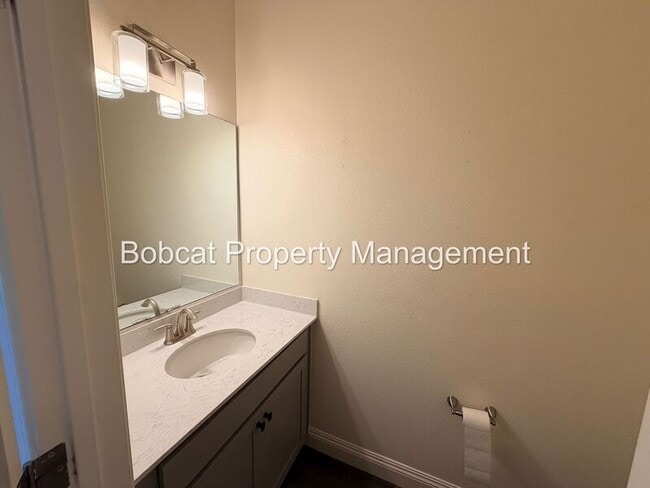 Building Photo - 1219 Correlli Ct