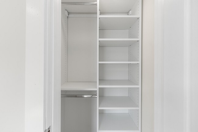 Building Photo - 2441 E Firth St