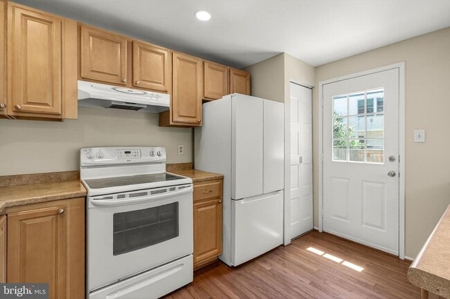 Building Photo - 337 Gundry Dr