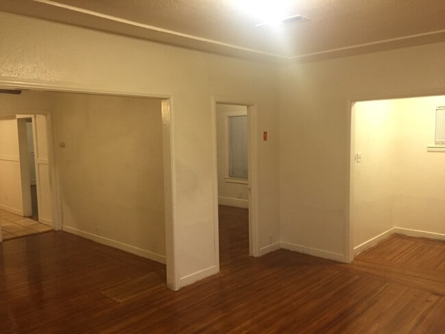 Building Photo - Wonderful2BR in Maxwell ParkHWF BackYard,10MinBikeRide2BART-5440