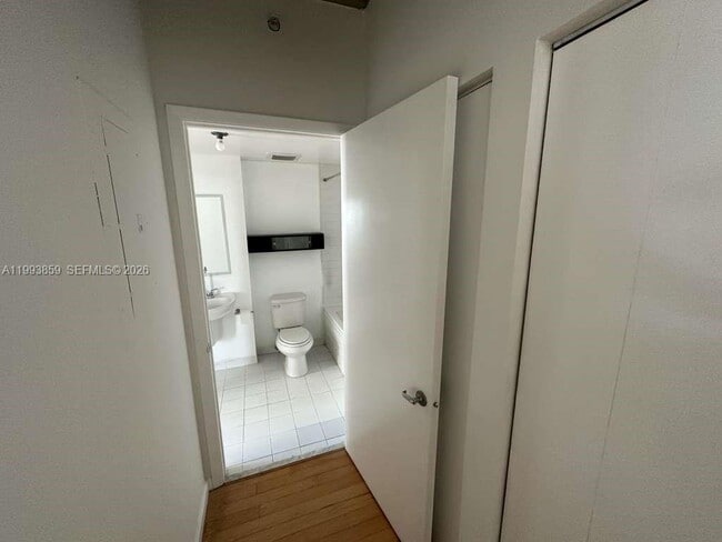 Building Photo - 690 SW 1st Ct