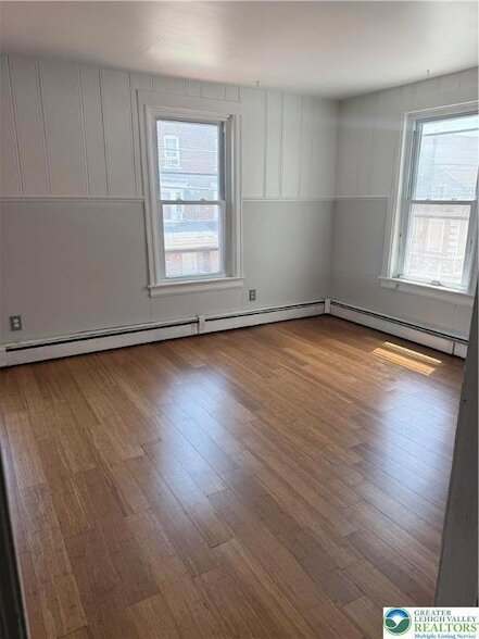 Building Photo - 314 N Franklin St