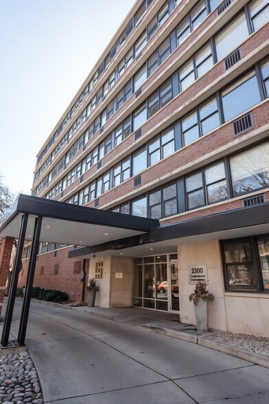 Building Photo - 2300 N Commonwealth Ave