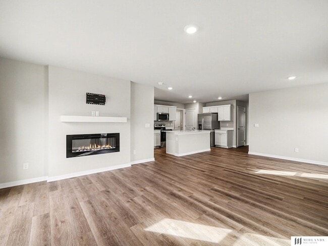 Building Photo - 17814 Hampton Dr