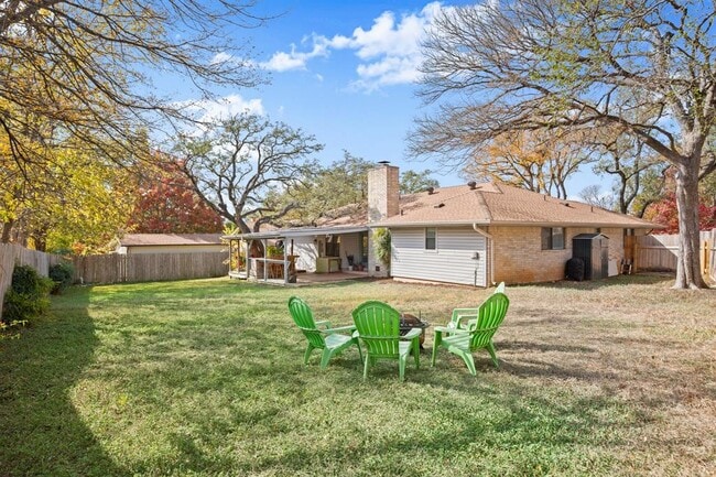 Building Photo - 12101 Carmel Park Ln