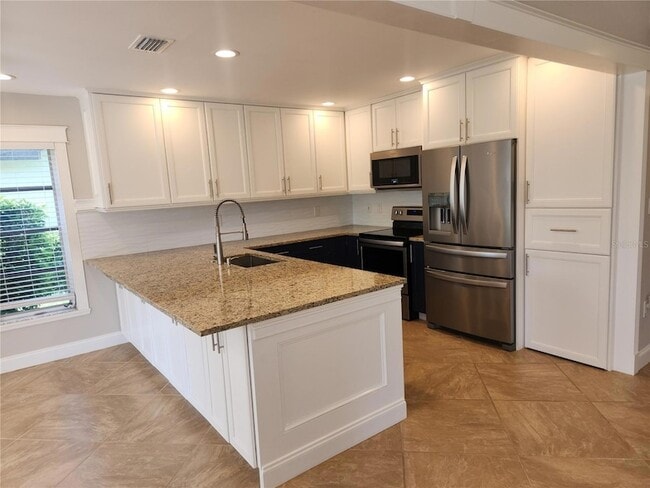 Building Photo - 3409 Montilla Ct