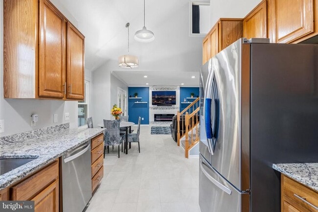 Building Photo - 13922 Rutgers Ct