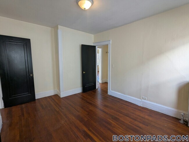 Building Photo - 59A Fairmount St