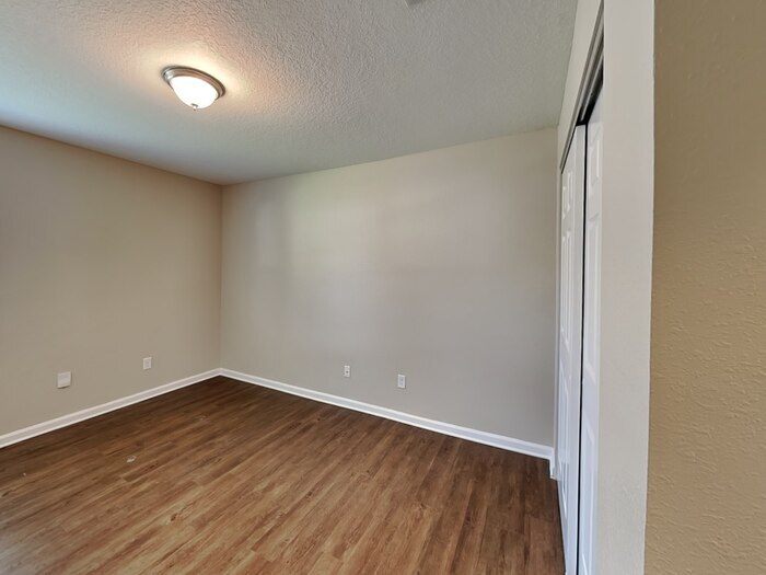 Building Photo - 7063 Camfield Landing Dr