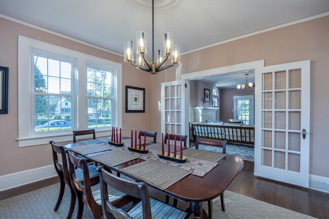 Building Photo - Large remodeled historic home now available!