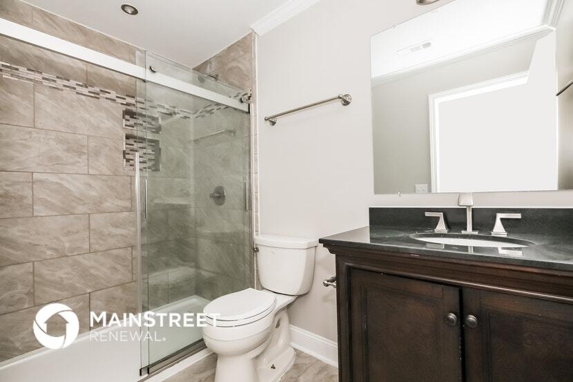 Building Photo - 3930 Laurel View Cir